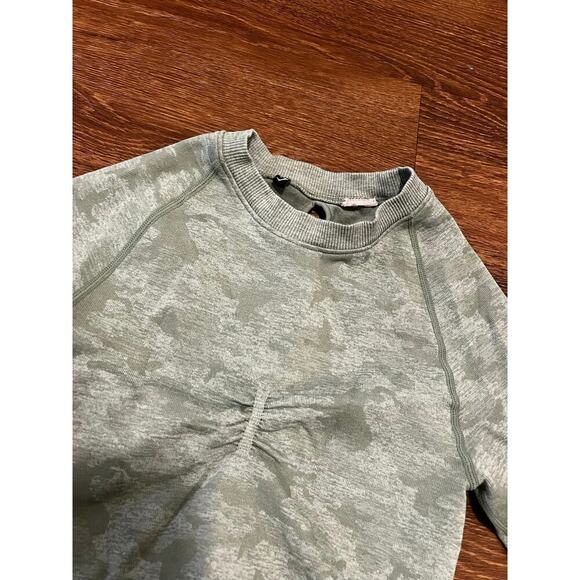gymshark camo long sleeve top - Picture 5 of 7